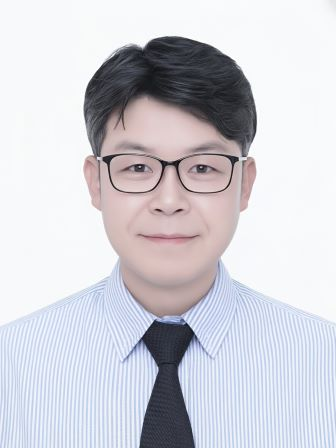 김건우 대표 행정사 프로필 사진